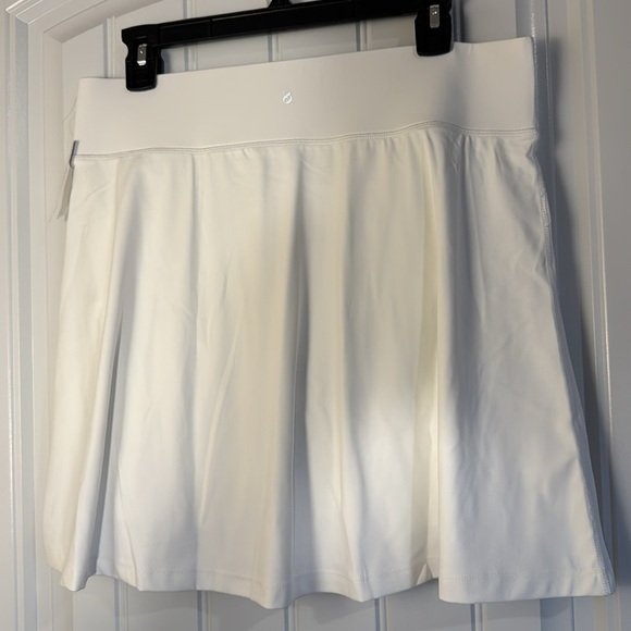 Loft Skort NWT - Picture 7 of 7